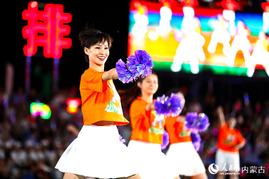 比賽局間表演。人民網(wǎng)記者 李睿攝