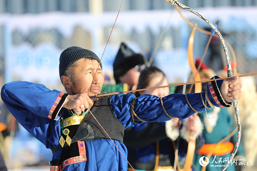 蓄勢(shì)待發(fā)。人民網(wǎng)記者 李睿攝