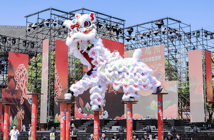“龍騰北疆·獅躍端陽”爭霸賽：各地龍獅隊伍賽場角逐